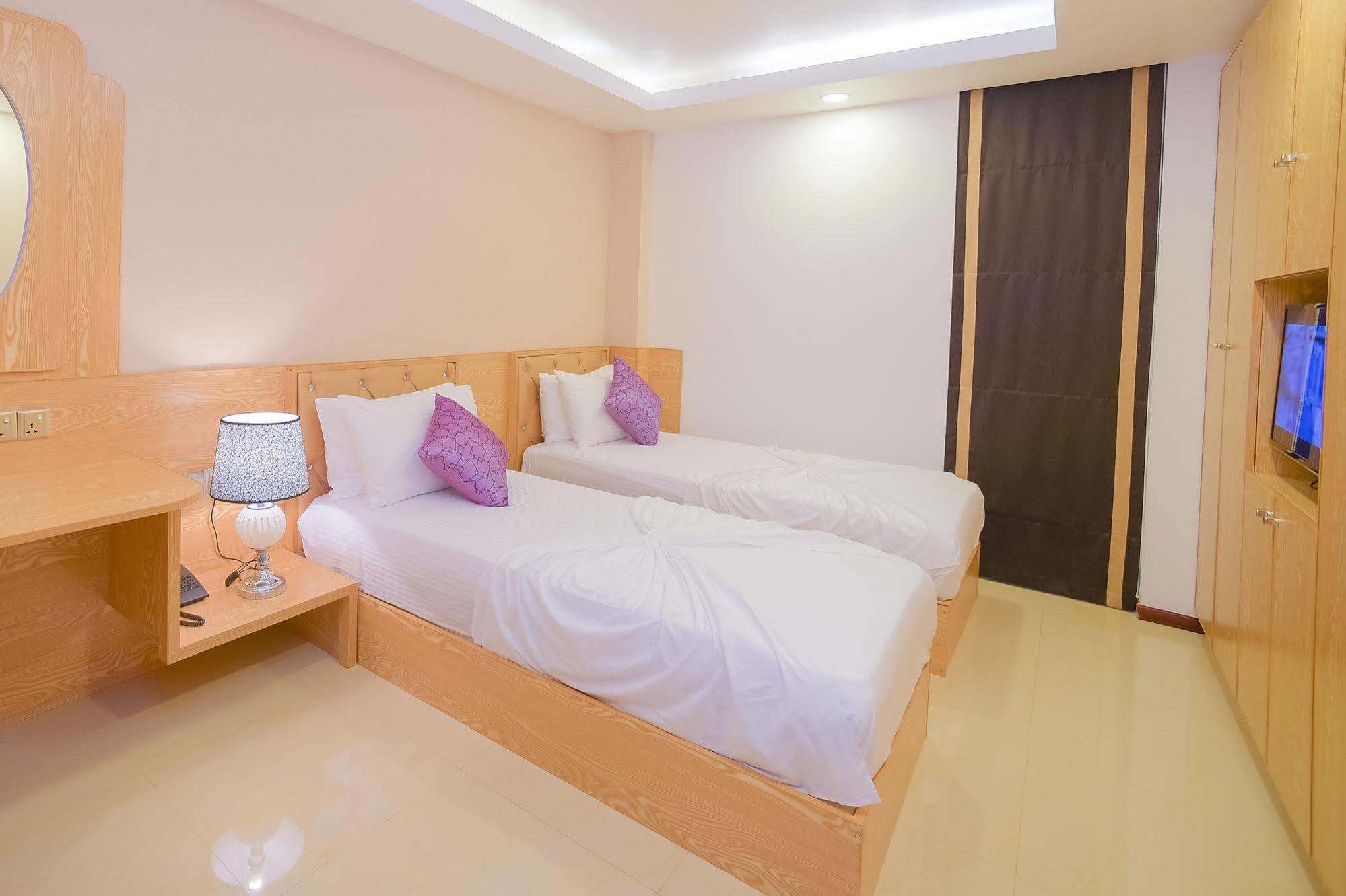 Hathaa Beach Maldives Hulhumale Exterior foto